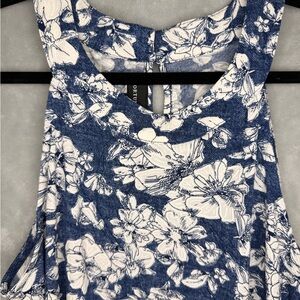 Fortune + Ivy Lightweight Floral Blue Women's Tunic Top